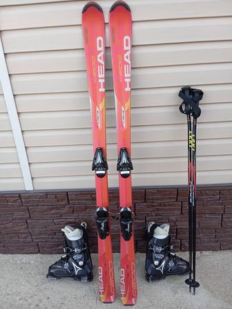 Продам женские лыжи в комплекте