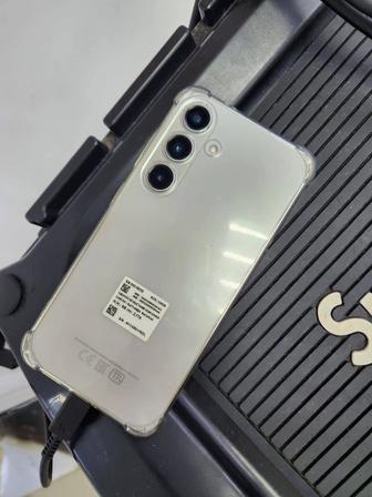 Продам самсунг с 24 в отличном состоянии