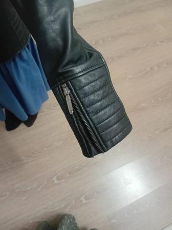 Куртка женская