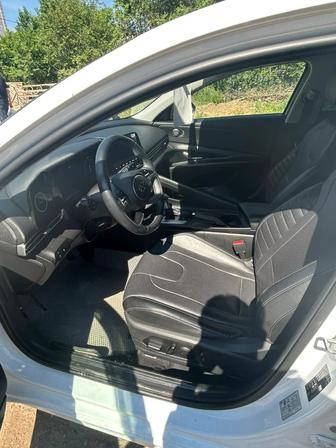 Аренда авто Hyundai Elantra 2023