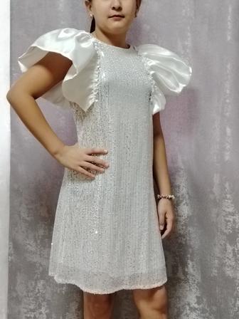 Продам платье и туфли на девочку 10000тг.