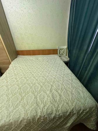 Продам двуспальную кровать