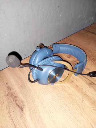 Наушники Logitech g pro LoL edition