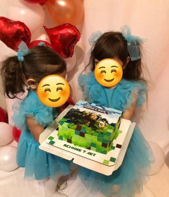 Швея надомница на профессиональном оборудовании