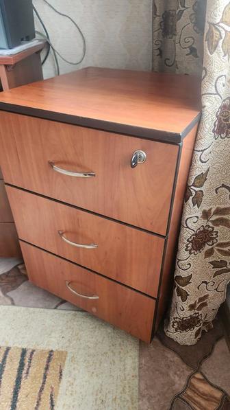 Мобильная тумба