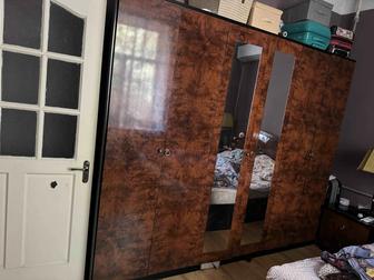 Спальный гарнитур