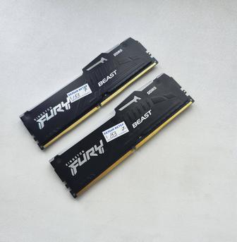 Оперативная память 4 шт по 8гб (DDR5 6000МГц)