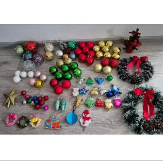 Новогодние ёлочные игрушки продам