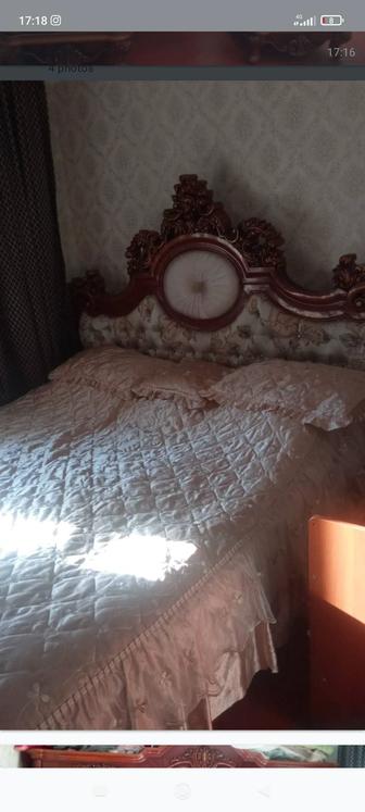 Продам спальный гарнитур