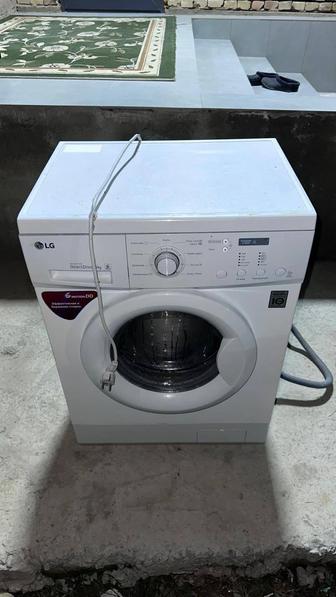 Стиральная машина LG