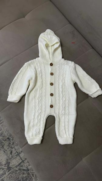 Комбинезон вязаный