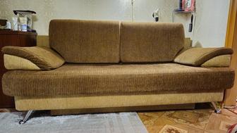 Продам диван в хорошем состоянии