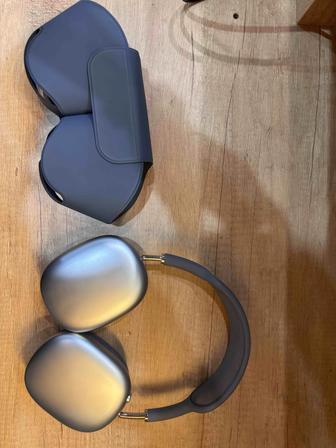 Apple AirPods Max 2
