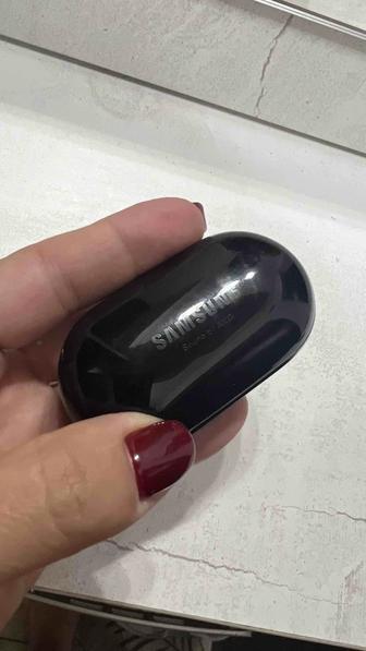 Продам наушники Samsung