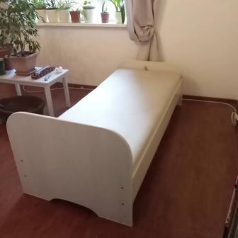 Продам кровати