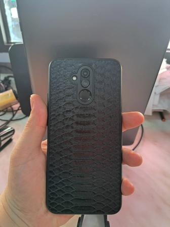 HUAWEI Mate 20 lite