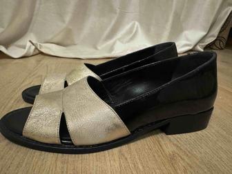 Летние туфли лакированные