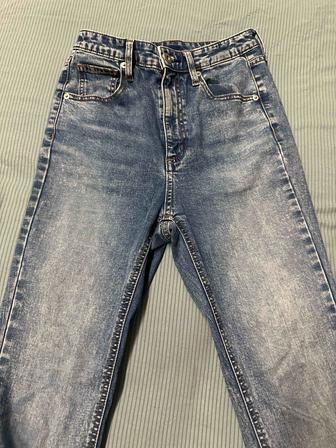 Джинсы летние