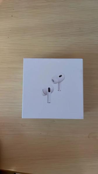 Продам новый запакованный AirPods pro