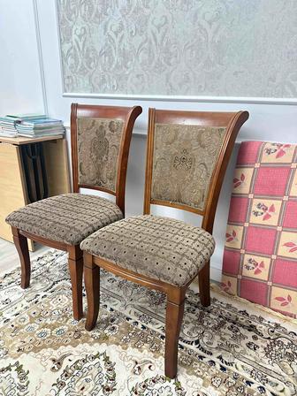 Продаю стулья