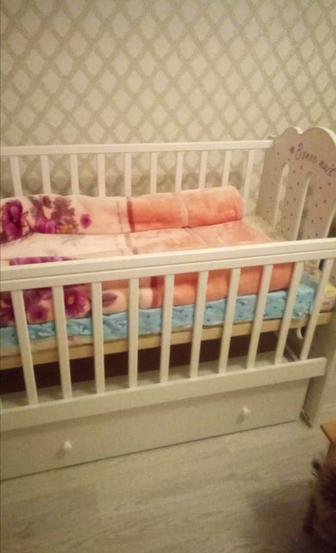 Продается детская кровать для детей до 3х лет