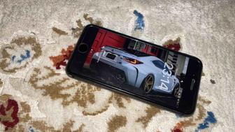 iPhone 8