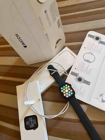 Apple Watch SE 2 2025 44mm gps Новые