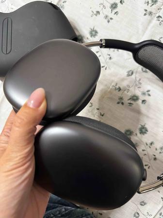 Наушники Apple AirPods Max черный