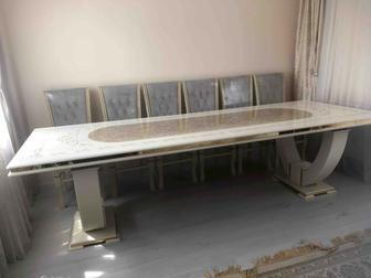 Продаю стол и стулья