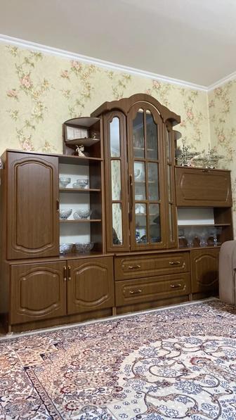 Горки и стенки для гостиной