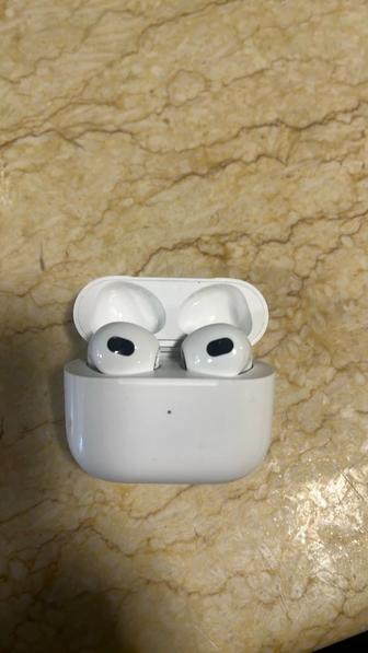 AirPods 3