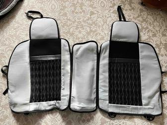 Универсальный чехол для машины