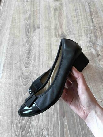 Кожаные туфли