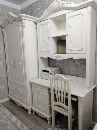 Кровать