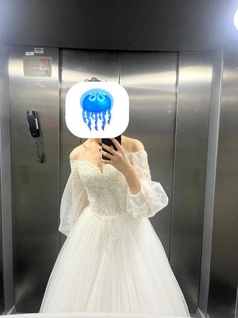 Продается свадебное платье