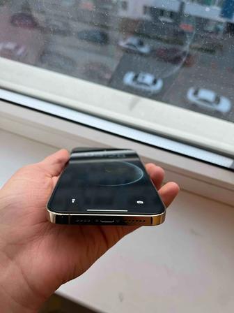 Продается iPhone 12 Pro Max 256GB