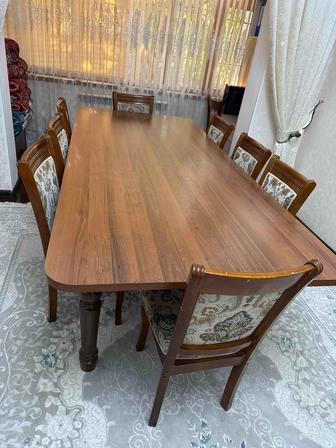 Продается Стол со стульями