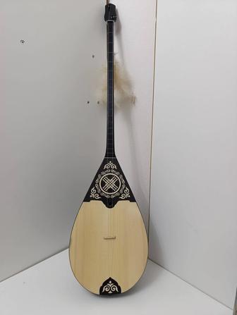 Кәсіби домбыра сатамын