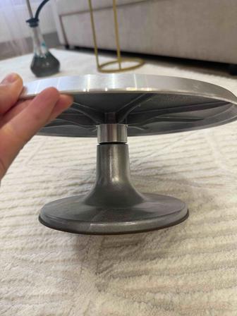 кондитерский вращающийся стол