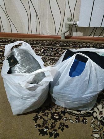 Платья