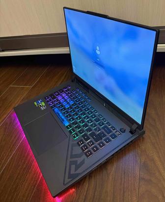 Игровой ноутбук ASUS ROG Strix