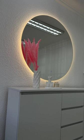 Зеркало с подсветкой