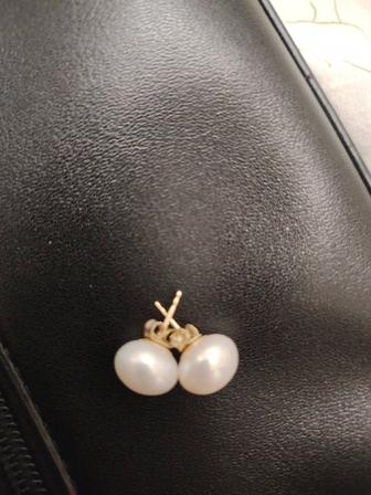 Золотые серьги с жемчугом