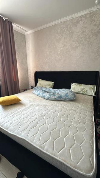 кровать двух спальная