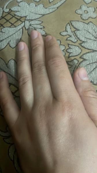 Өлген адамның маникюрін шешемін.Снятие гель-лака умершего человека