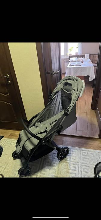 Продаю детскую коляску