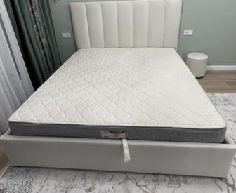 продам матрас 160 на 200