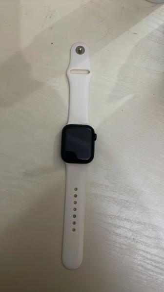 Продам часы Apple Watches 7