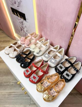 Туфельки для девочек