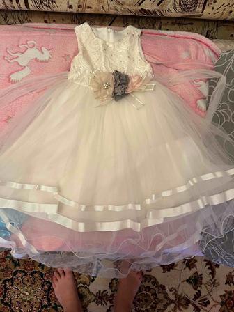 Продам бальное платье